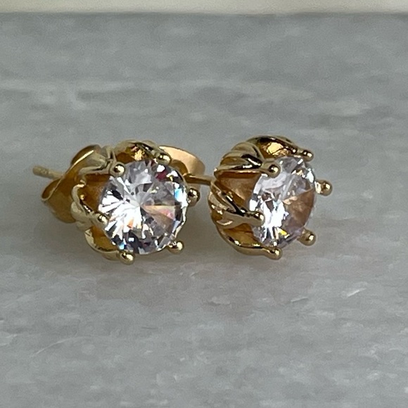 18k Yellow Gold Plated Cubic Zirconia Stud Earrings Stone Color is White - Picture 5 of 14